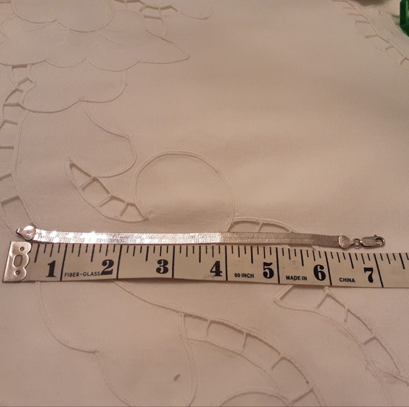 "LOT OF TWO" VTG. 925 ITALY STERLING SILVER BRACELETS, 5MM HERRINGBONE & FIGARO - Picture 6 of 16